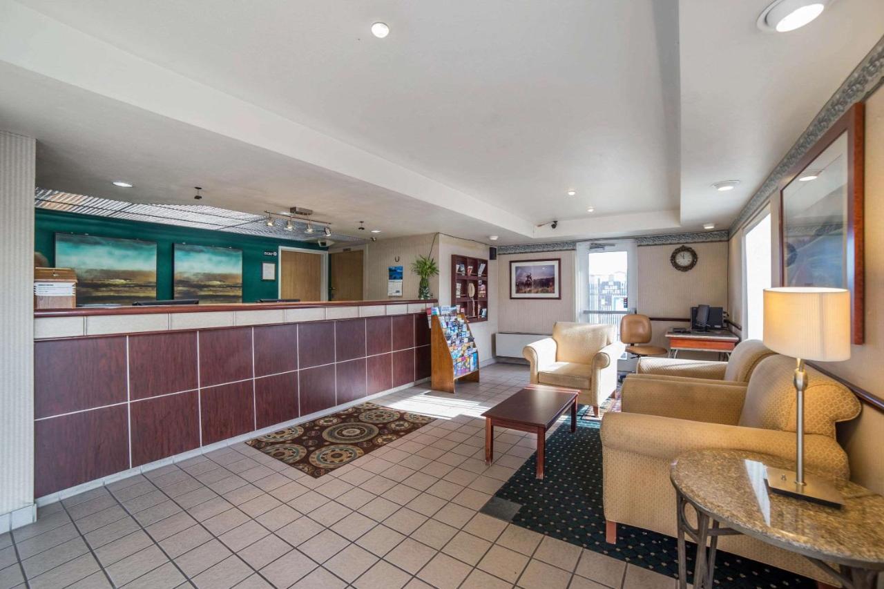 Rodeway Inn & Suites Нампа Екстериор снимка