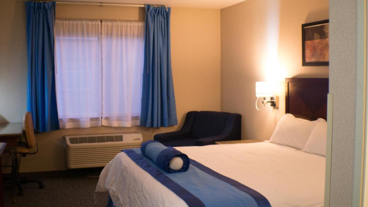 Rodeway Inn & Suites Нампа Екстериор снимка